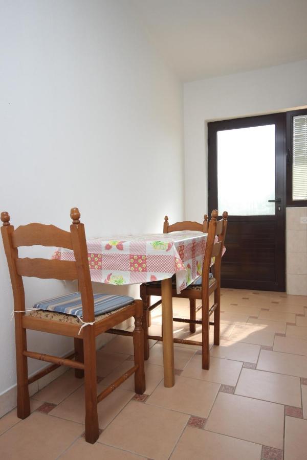 Apartments With A Parking Space Sali, Dugi Otok - 8136 エクステリア 写真